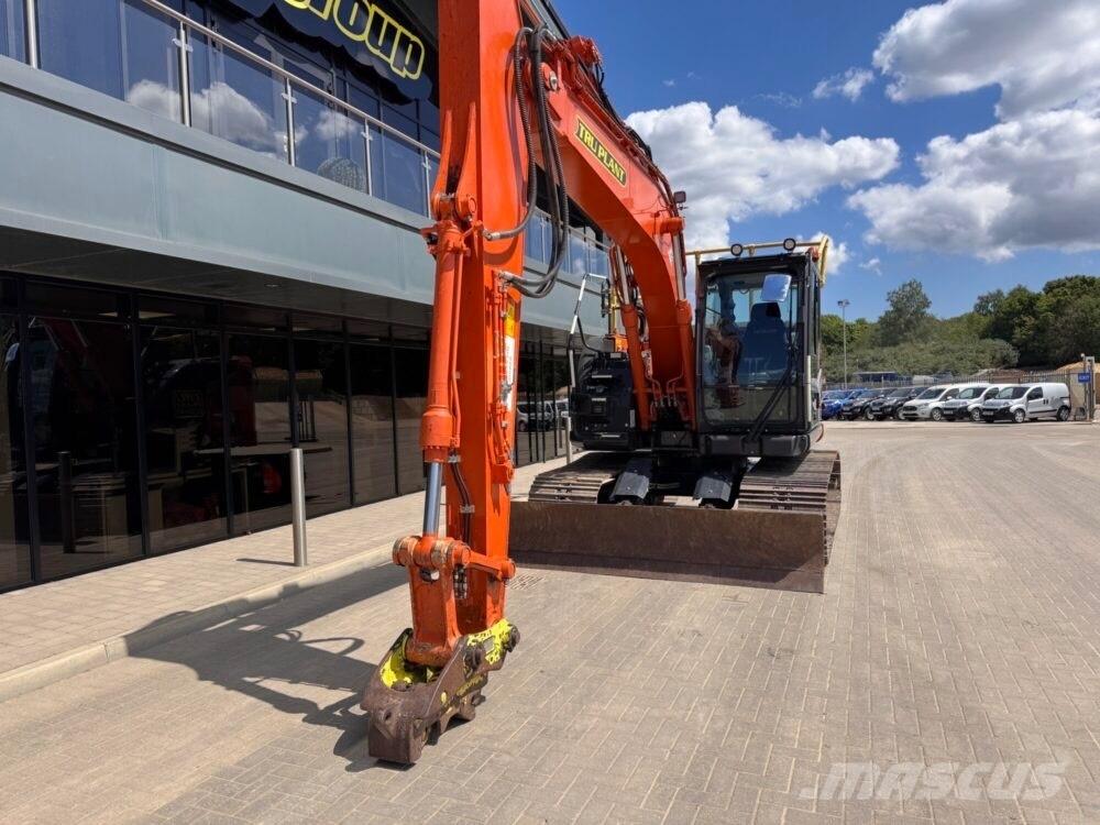 Hitachi ZX135USBL-7 Excavatoare pe șenile
