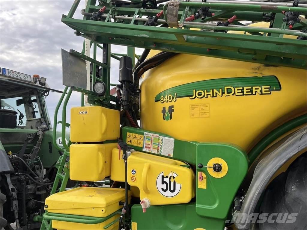 John Deere 840 TF Tractoare agricole sprayers