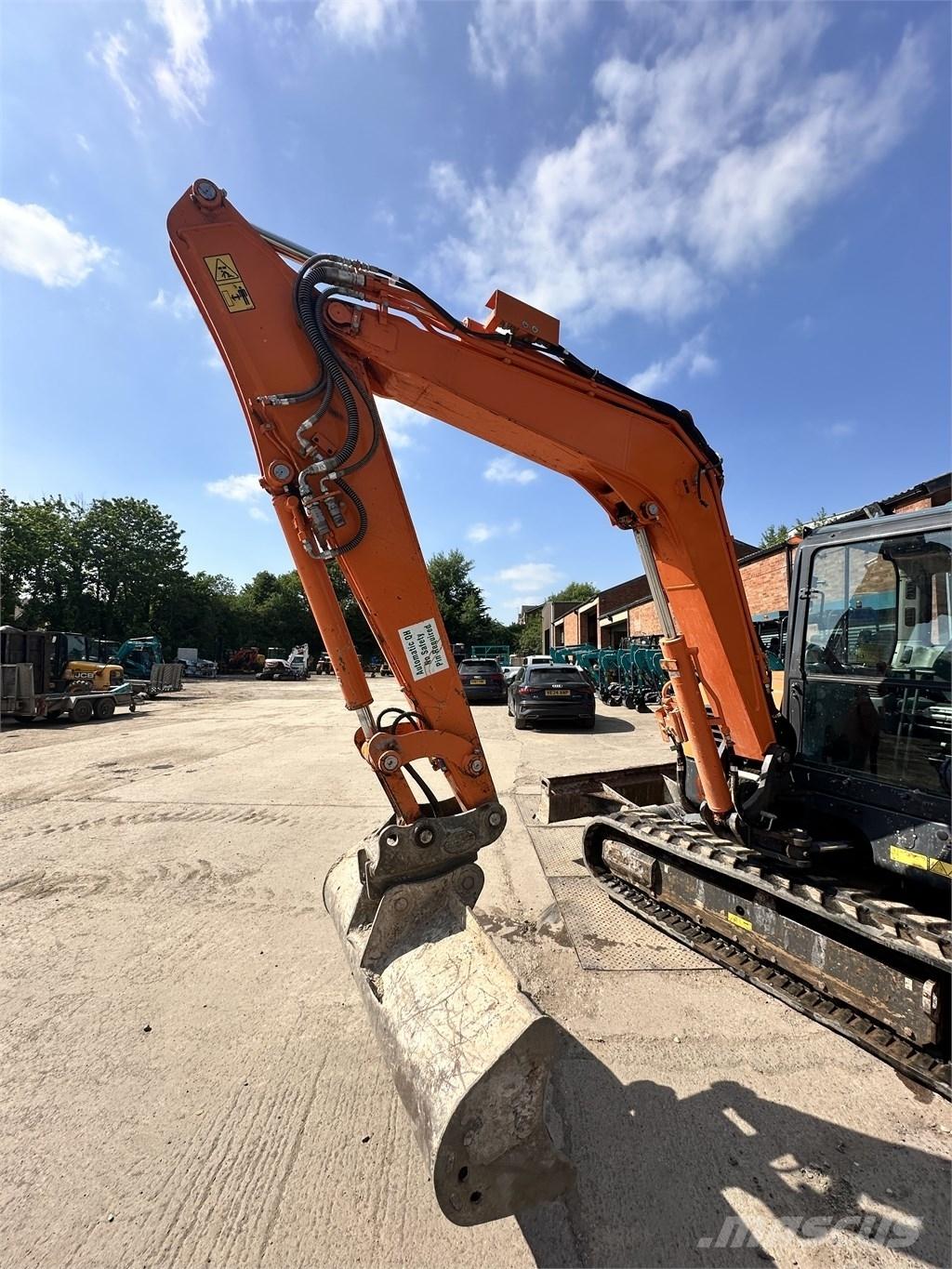 Doosan DX 63-3 Mini excavatoare < 7t