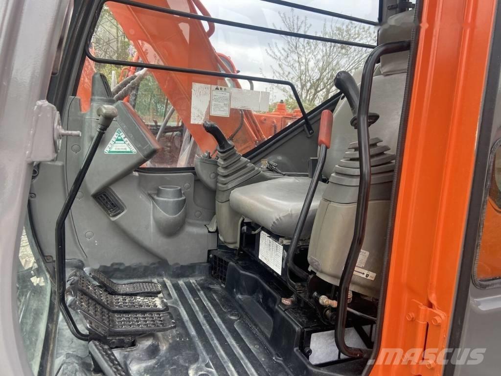 Hitachi ZX 80 Excavatoare 7t - 12t