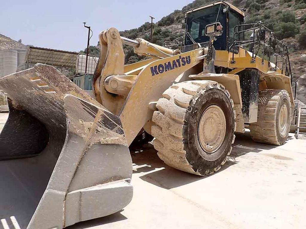 Komatsu WA600-8EO Incarcator pe pneuri
