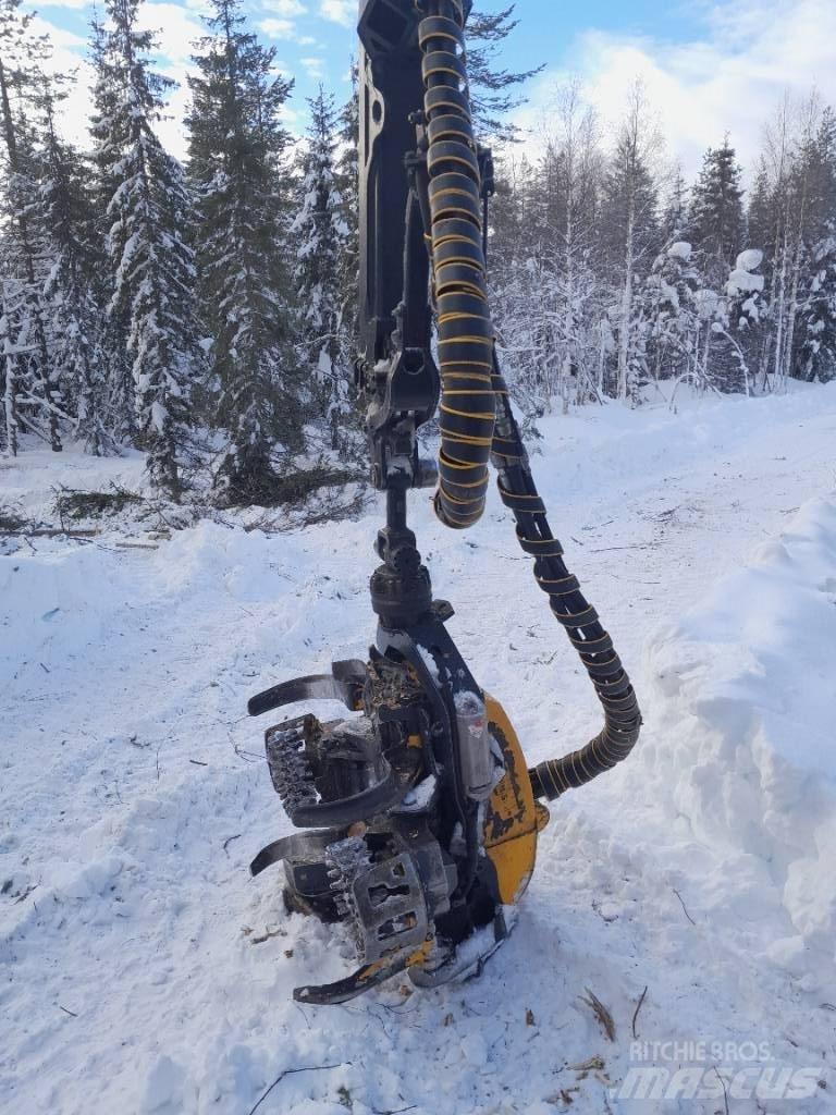 Ponsse Scorpion Combine forestiere