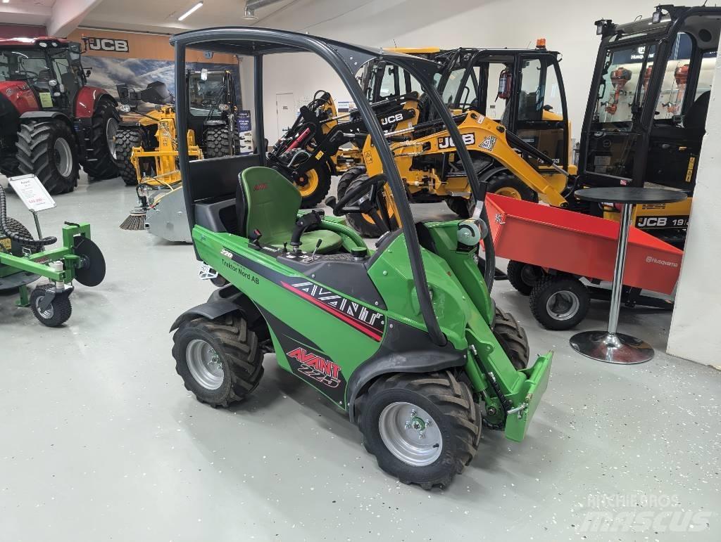 Avant 220 Incarcatoare multifunctionale