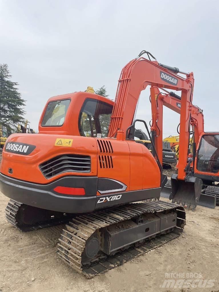 Doosan DX80 Excavatoare 7t - 12t