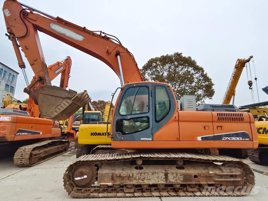 Doosan DX 300 LC Excavatoare pe șenile
