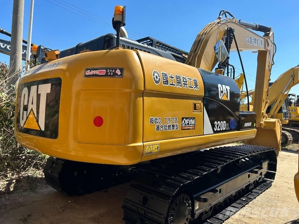 CAT 320D2L Excavatoare pe șenile
