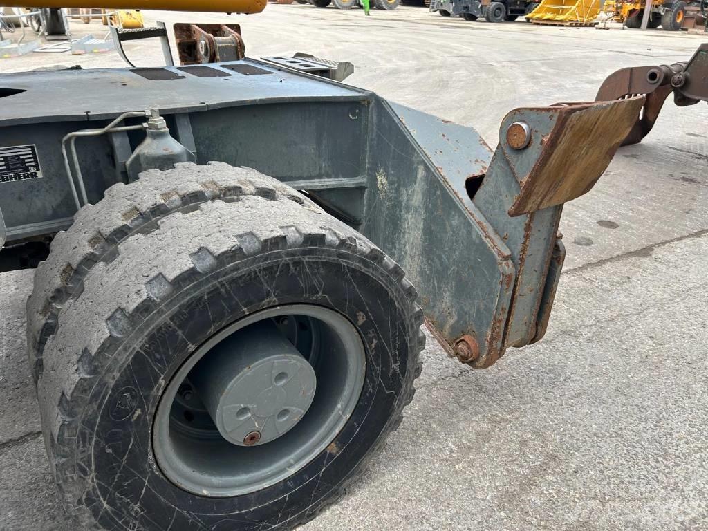 Liebherr LH 24 M Paleta de manipulare