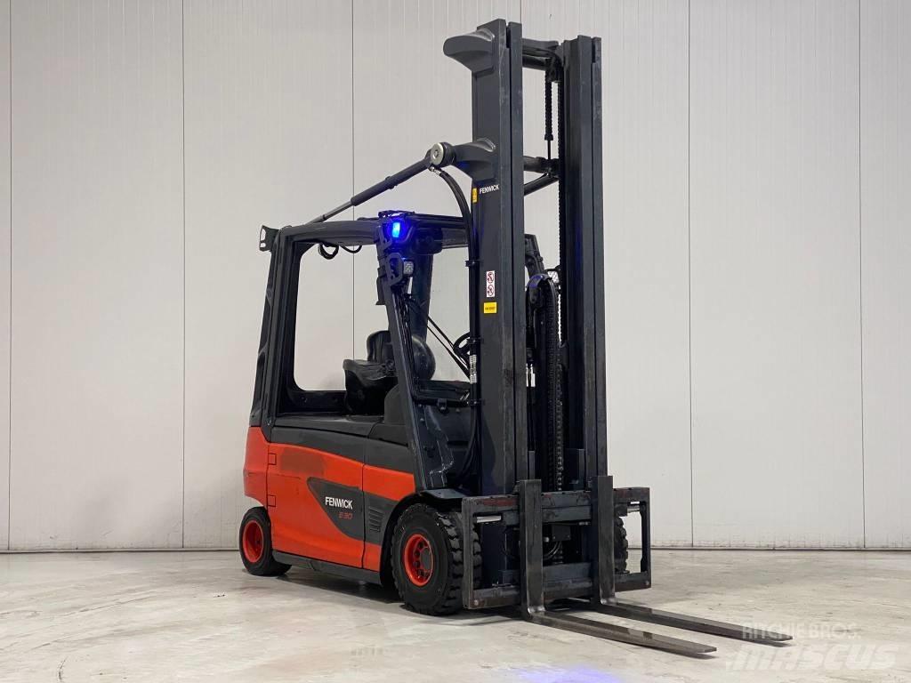 Linde E30L-01 Stivuitor electric