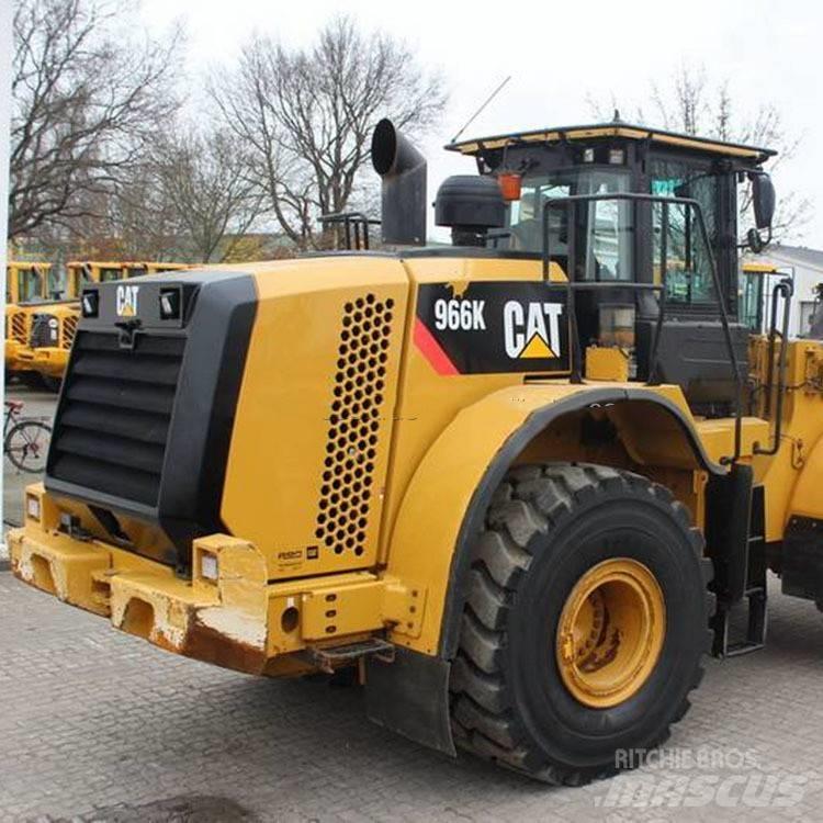CAT 966K Incarcator pe pneuri