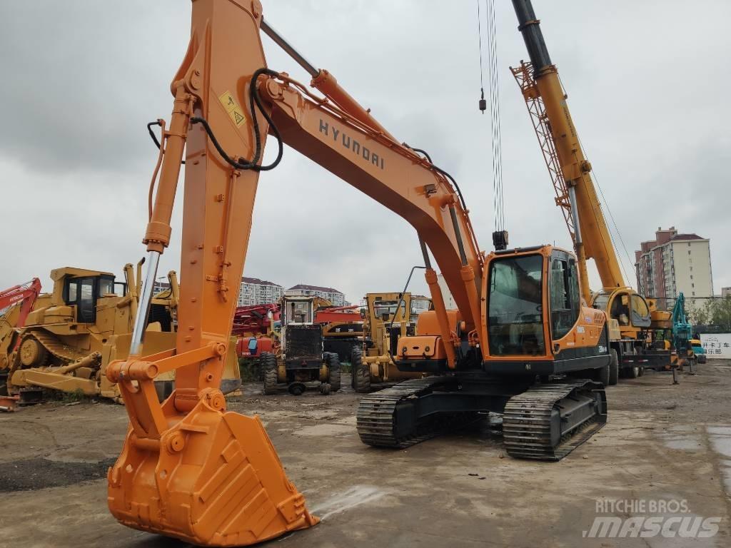 Hyundai R220LC-9S Excavatoare pe șenile
