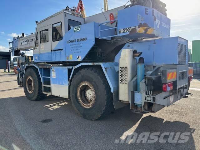 Tadano TR 300 EX Macara teren accidentat