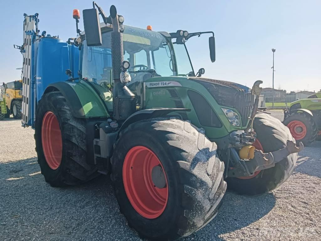 Fendt 724 Profi Plus Tractoare