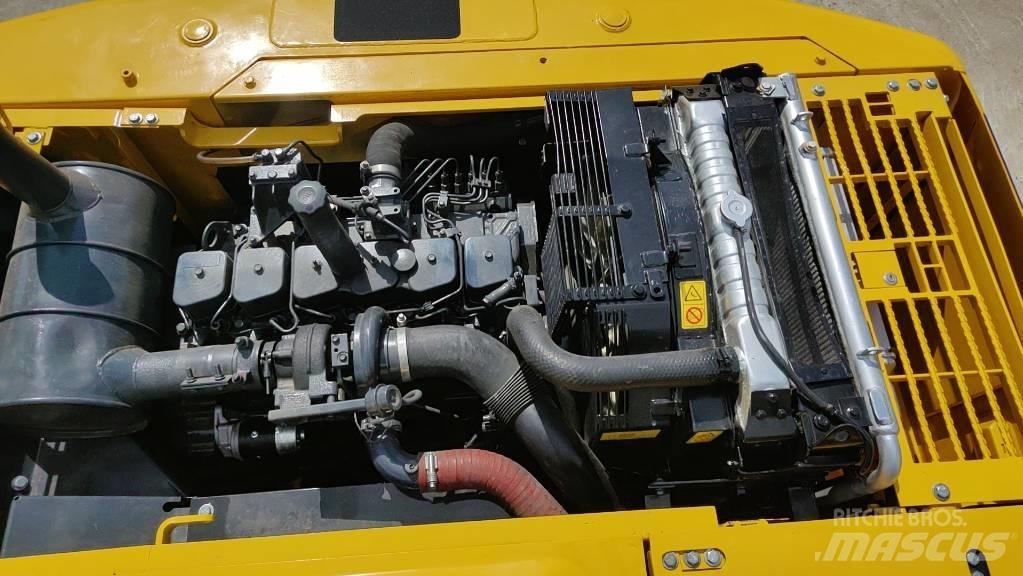 Komatsu pc220-7 Excavatoare pe șenile
