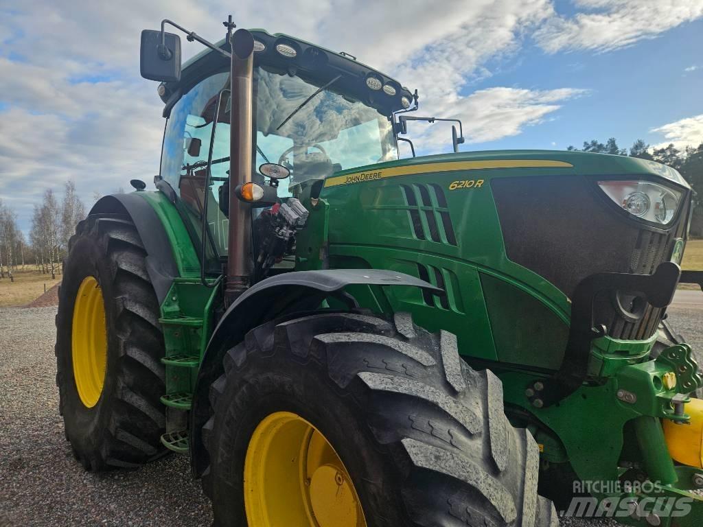 John Deere 6210 R Tractoare
