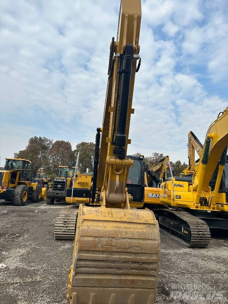 CAT 320 D2 Excavatoare pe șenile
