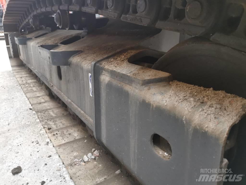 Komatsu PC 200 LC-8 Excavatoare pe șenile

