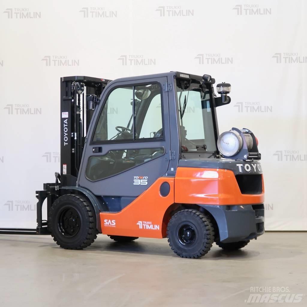 Toyota 02-8FGJF35 Stivuitor GPL