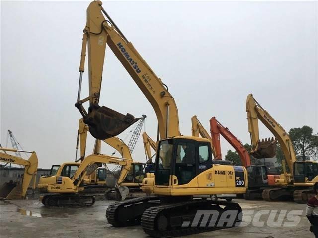 Komatsu pc200-7 Excavatoare pe șenile
