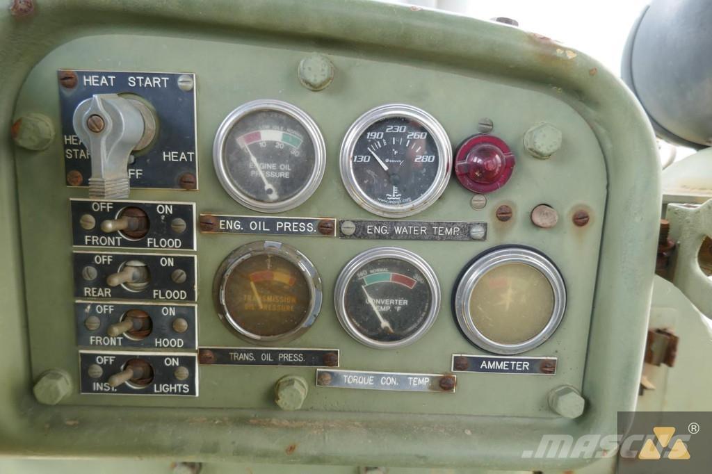 CAT D7F Ex-army Buldozere pe senile