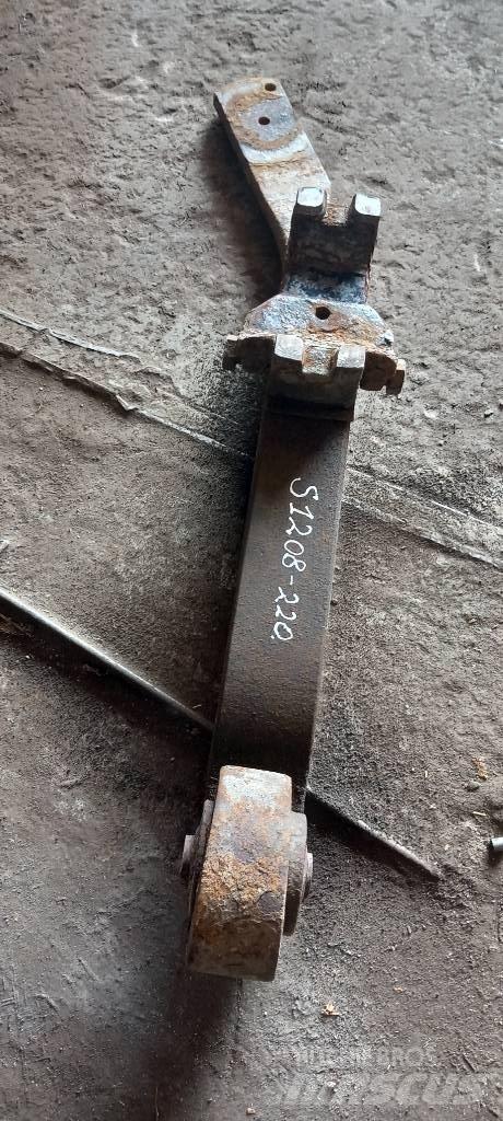 Scania 94 D.   1376910 Sasiuri si suspensii