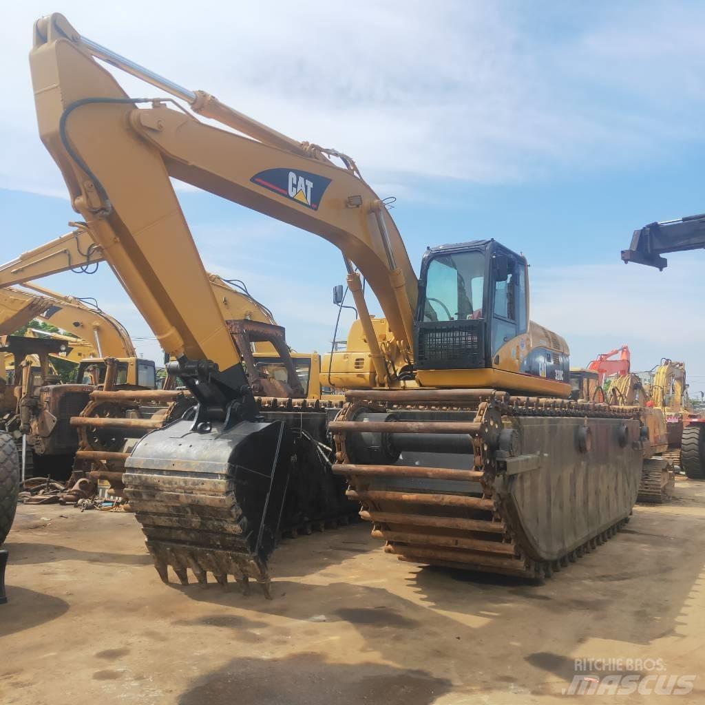 CAT 320C Excavator amfibiu