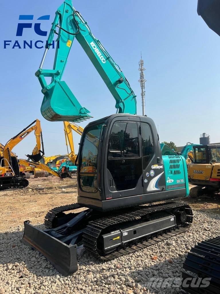 Kobelco 75 Excavatoare pe șenile
