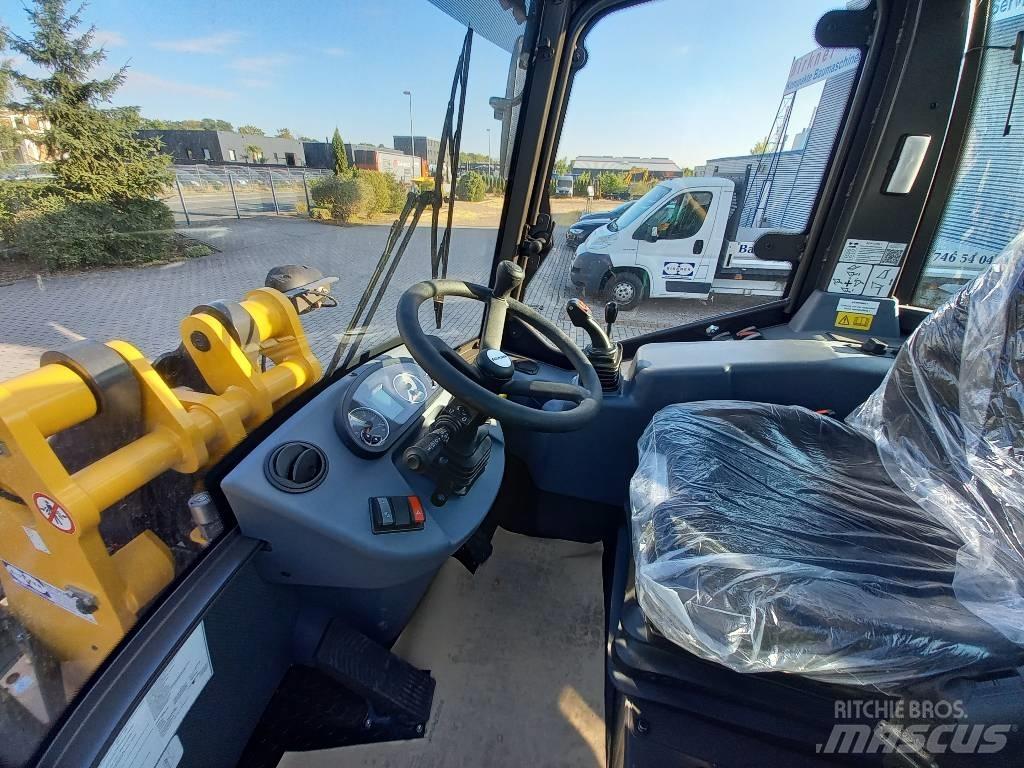 Mecalac AX 1000 Incarcator pe pneuri