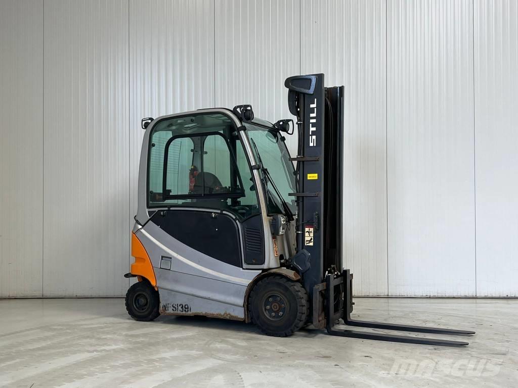 Still RX60-25 Stivuitor electric