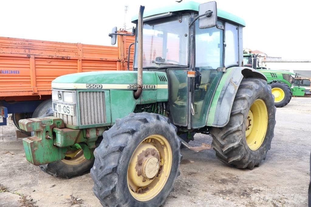 John Deere 5500 STD Tractoare