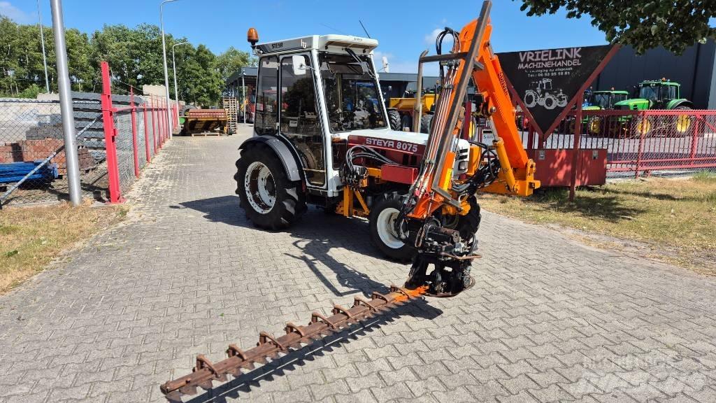 Steyr 8075 Tractoare