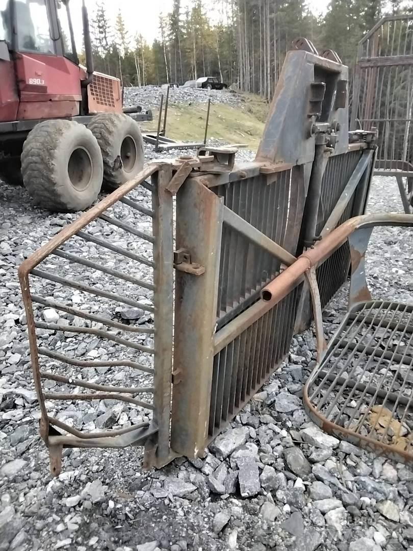 Valmet 860 Alte componente