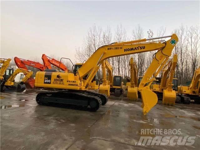 Komatsu PC200-7 Excavatoare pe șenile
