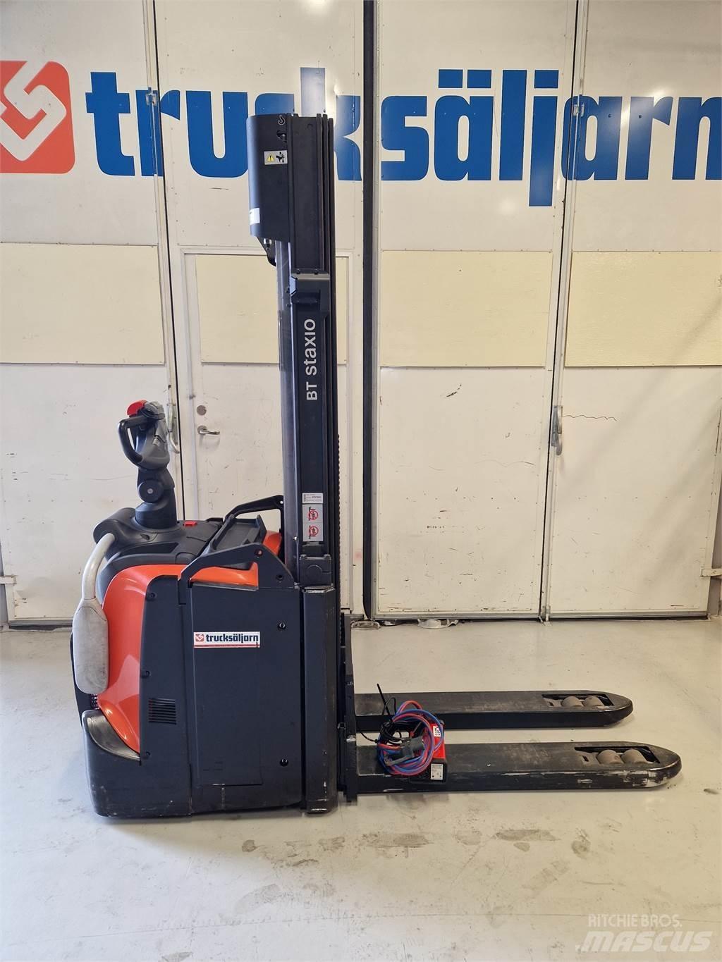 Toyota SPE120L Transpaleta manuala