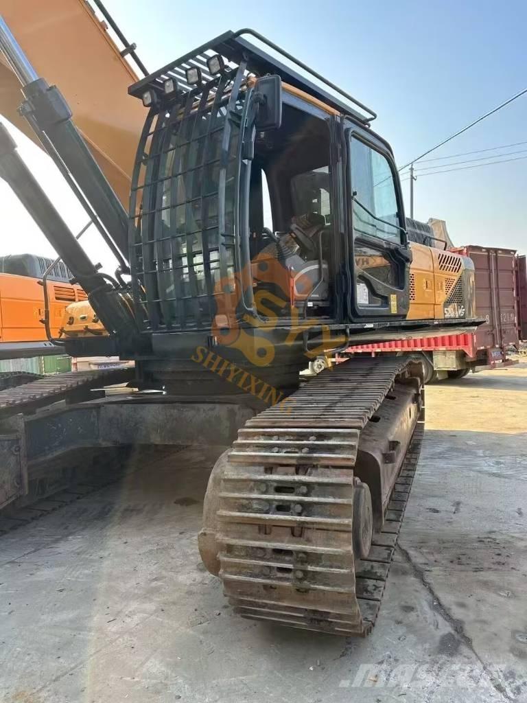 Hyundai Robex 520 VS Excavatoare pe șenile
