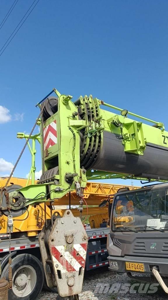 Zoomlion ZTC800 Macara pentru orice teren