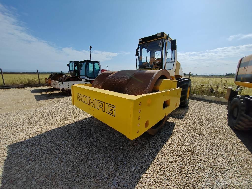 Bomag BW 225 D-3 Cilindri compactori dubli