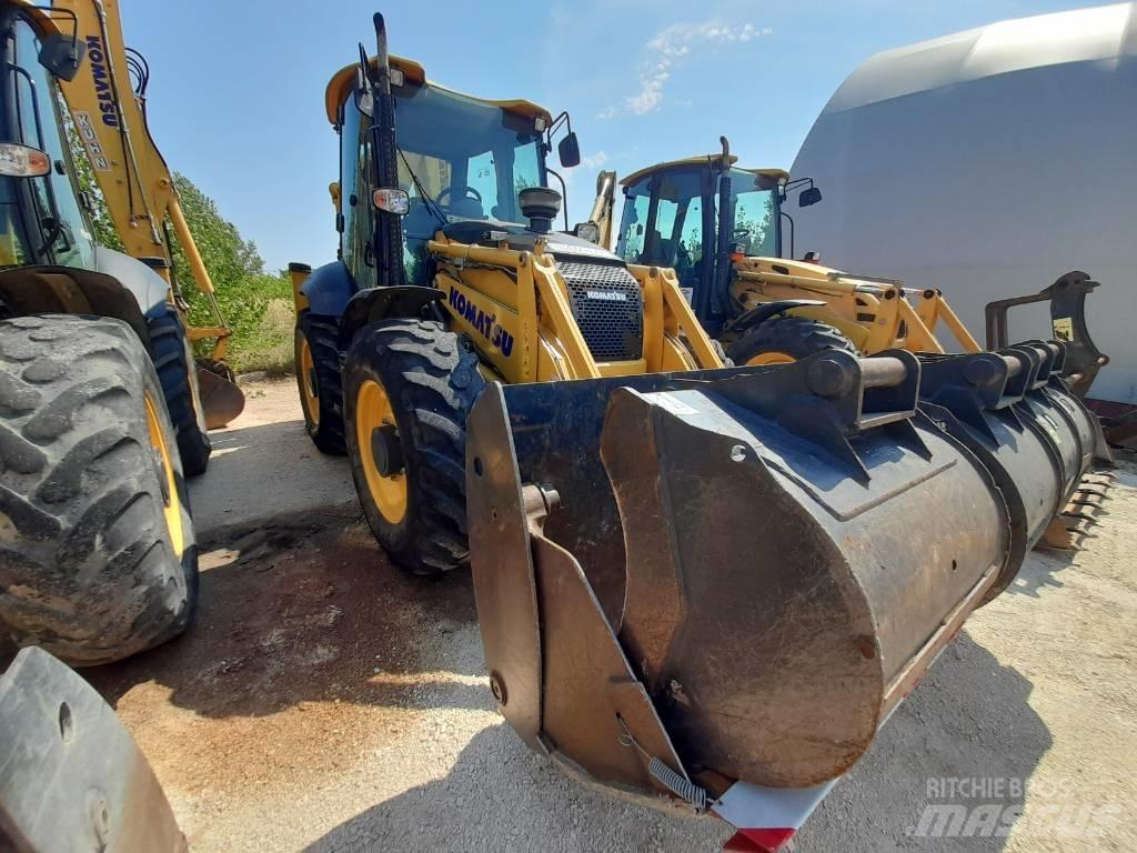 Komatsu WB97S-8 Buldoexcavatoare