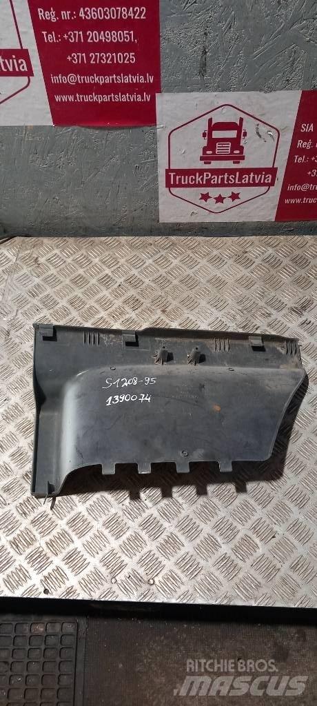 Scania 94 D.   1390074 Cabine si interior