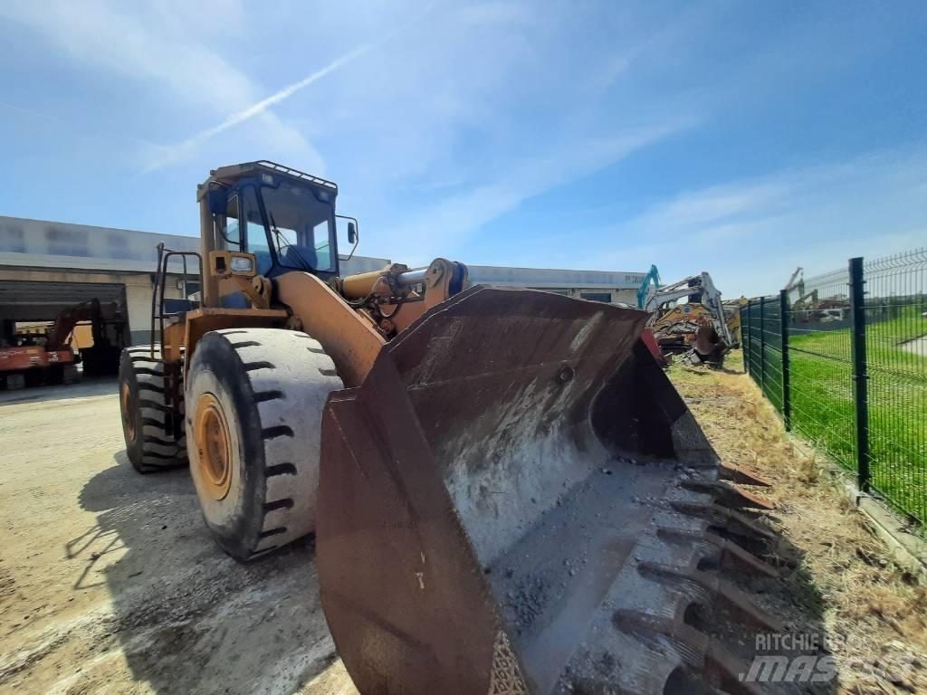 Komatsu WA500 Incarcator pe pneuri