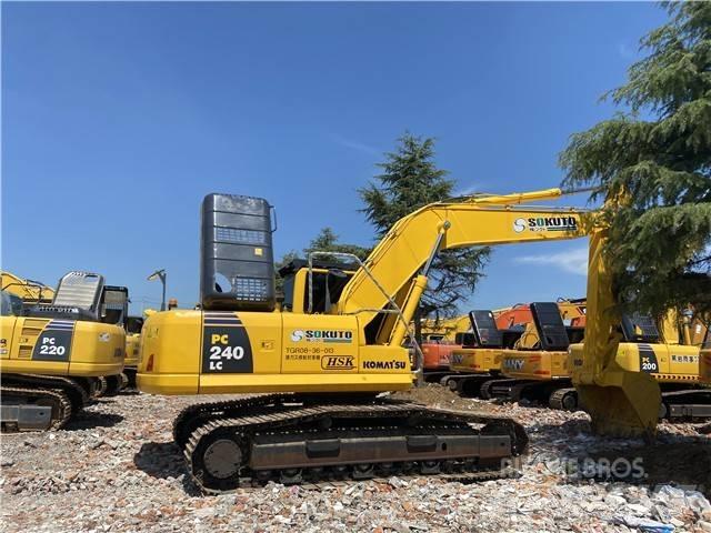 Komatsu PC240-8 Excavatoare pe șenile
