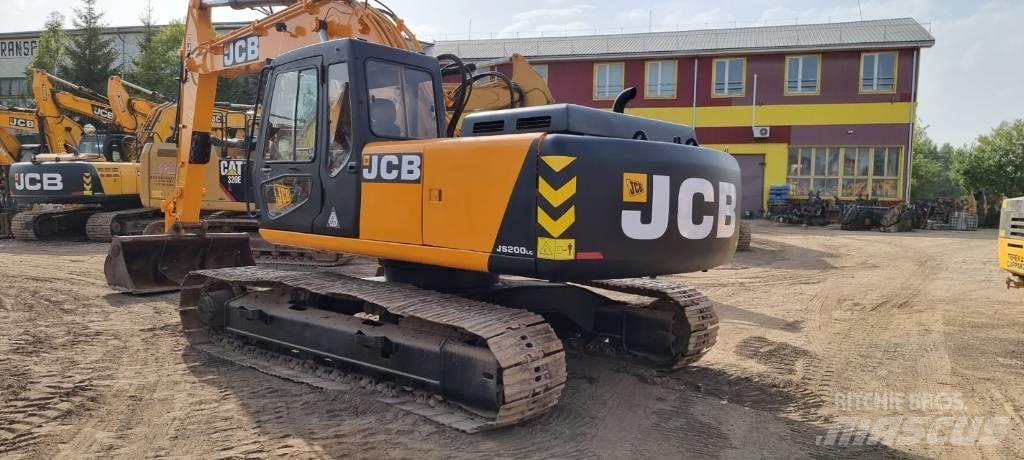 JCB JS 200 LC Excavatoare pe șenile
