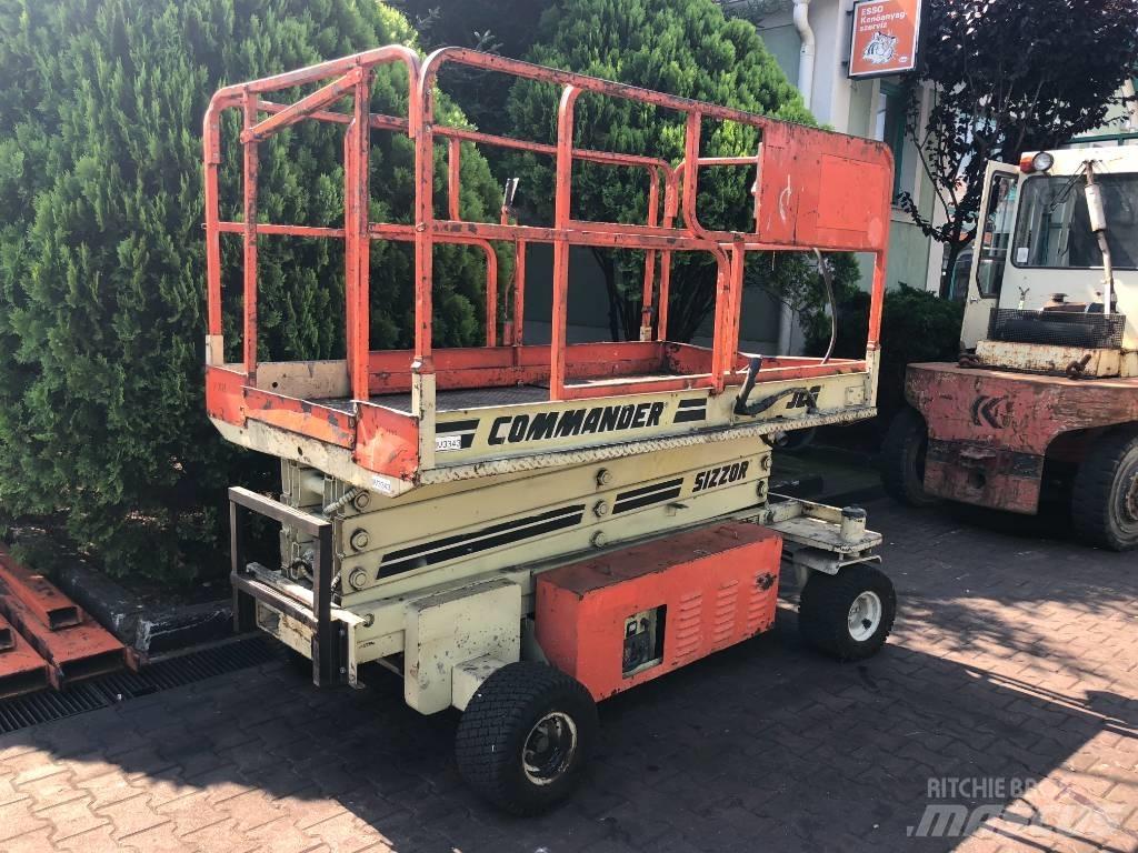 JLG CM2558    V-3343 Ascensoare verticale catarg