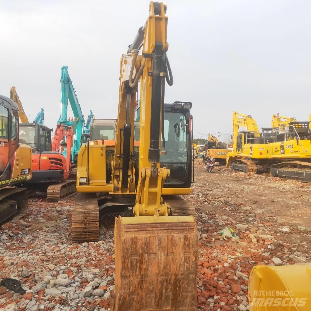 CAT 307 D Excavatoare pe șenile
