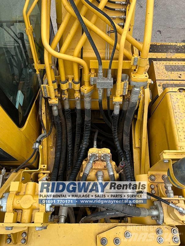 Komatsu PC 490 LC-11 Excavatoare pe șenile
