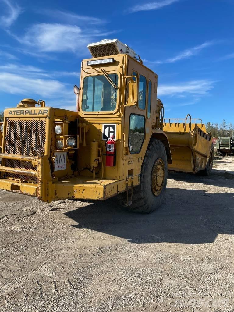 CAT 621 B Elevatoare