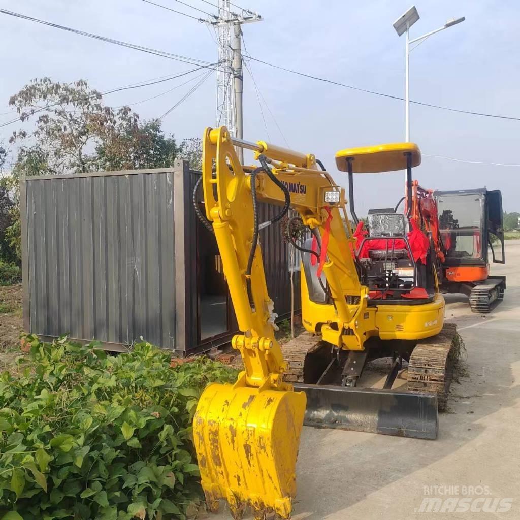 Komatsu PC 35 MR Mini excavatoare < 7t