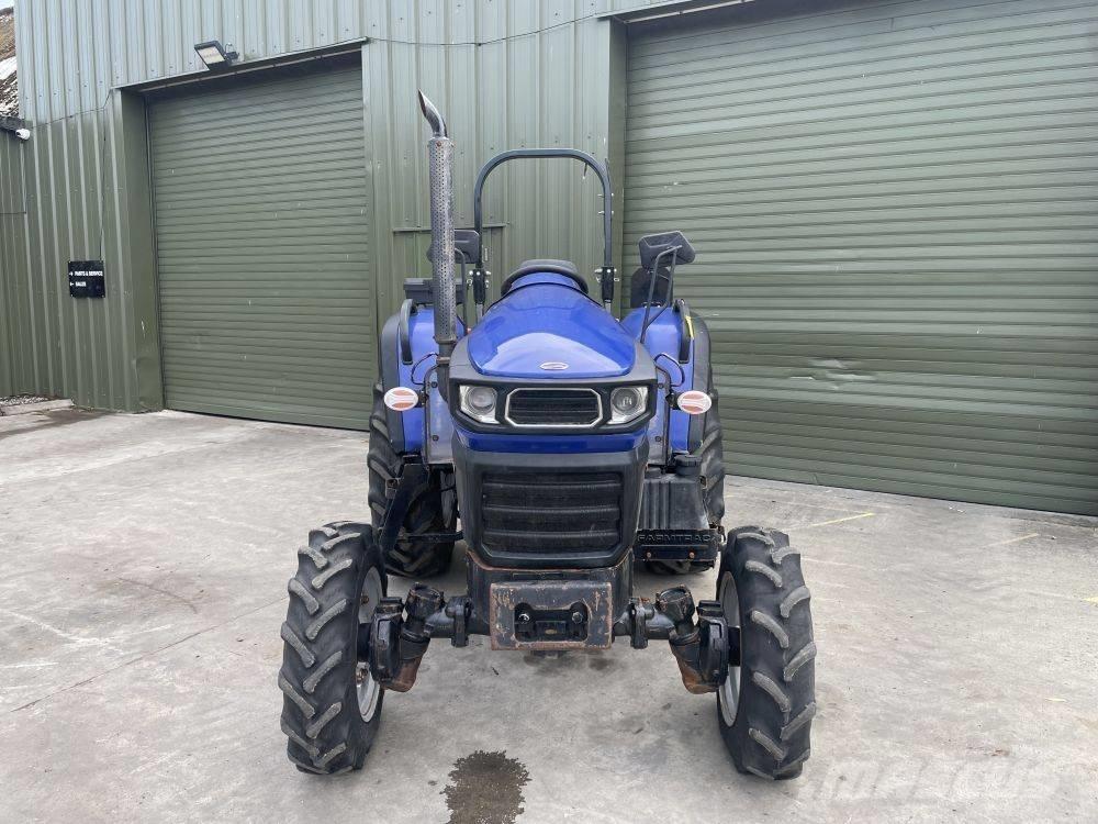 Farmtrac 6050E Tractoare