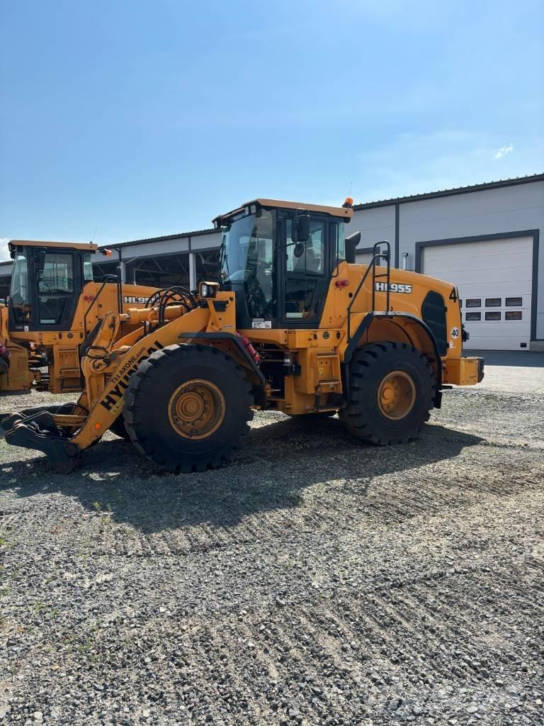 Hyundai HL955 Incarcator pe pneuri