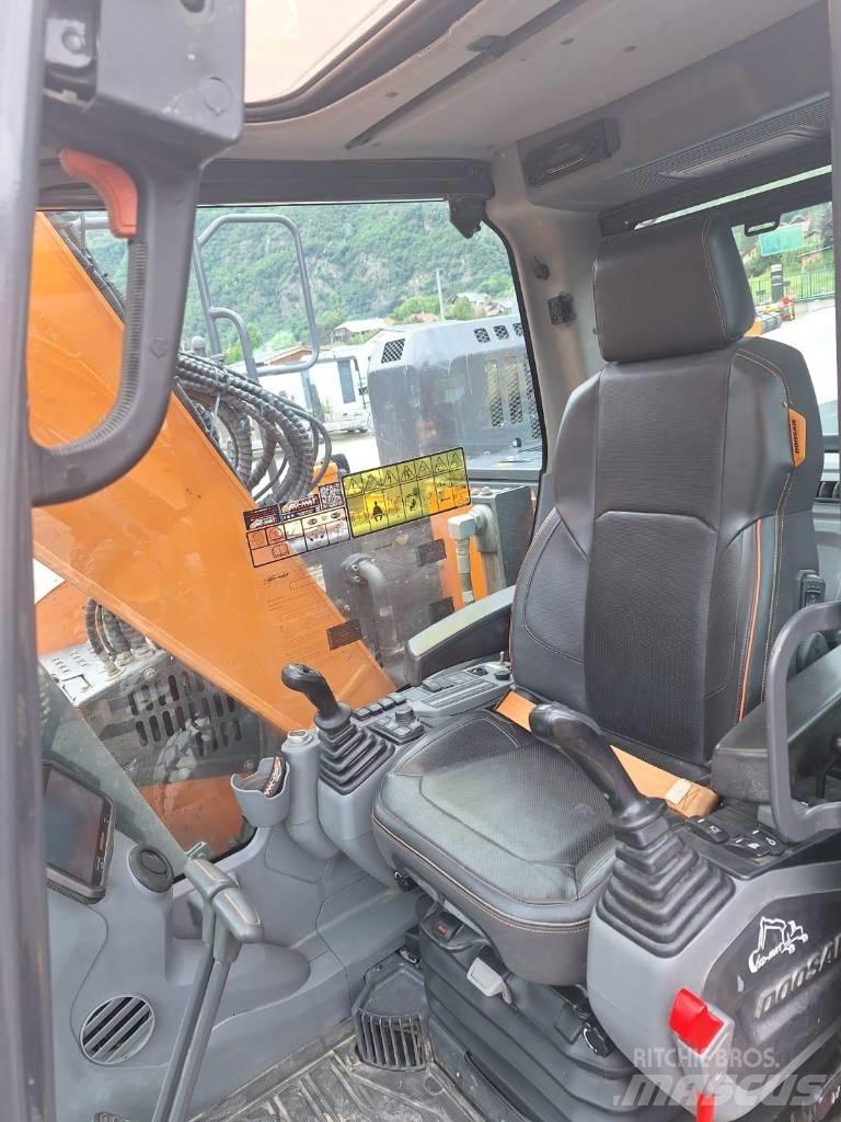Doosan DX 140 LCR-7 Excavatoare pe șenile
