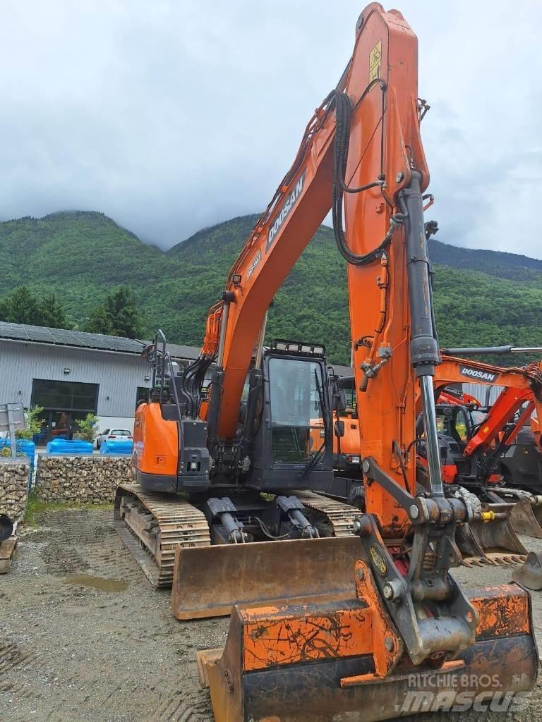 Doosan DX 140 LCR-7 Excavatoare pe șenile
